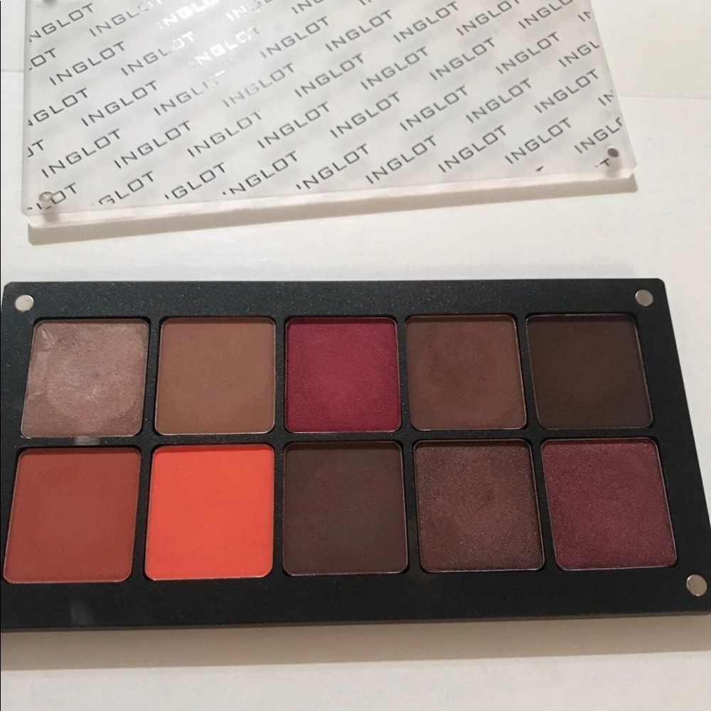 Inglot self made eyeshadow palette